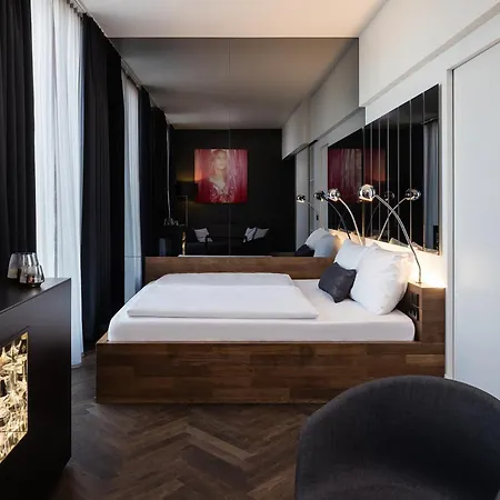Hotel Amano Grand Central-2